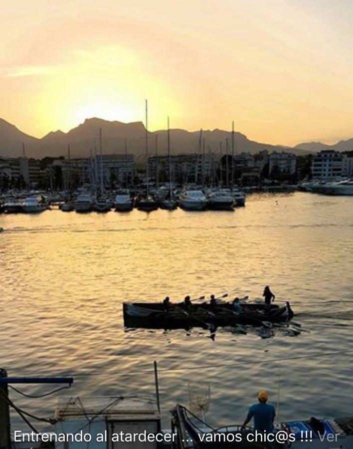 Altea, Callejeando Por Su Casco Antiguo. 外观 照片