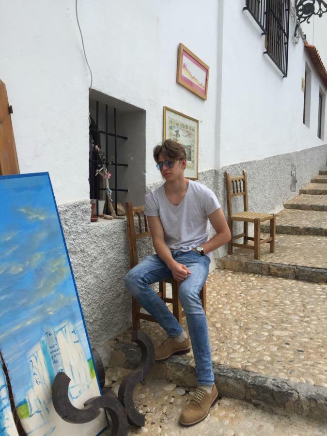 Altea, Callejeando Por Su Casco Antiguo. 外观 照片