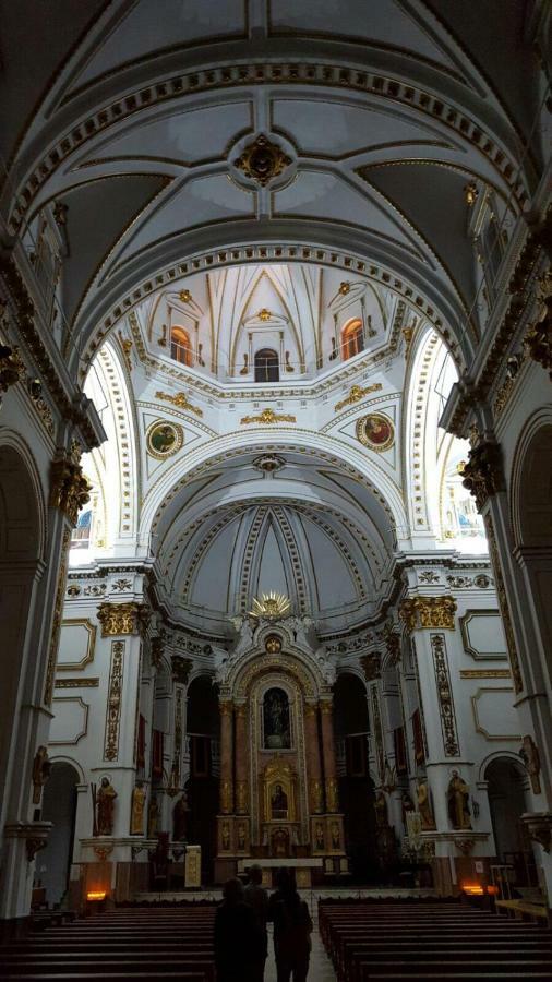 Altea, Callejeando Por Su Casco Antiguo. 外观 照片